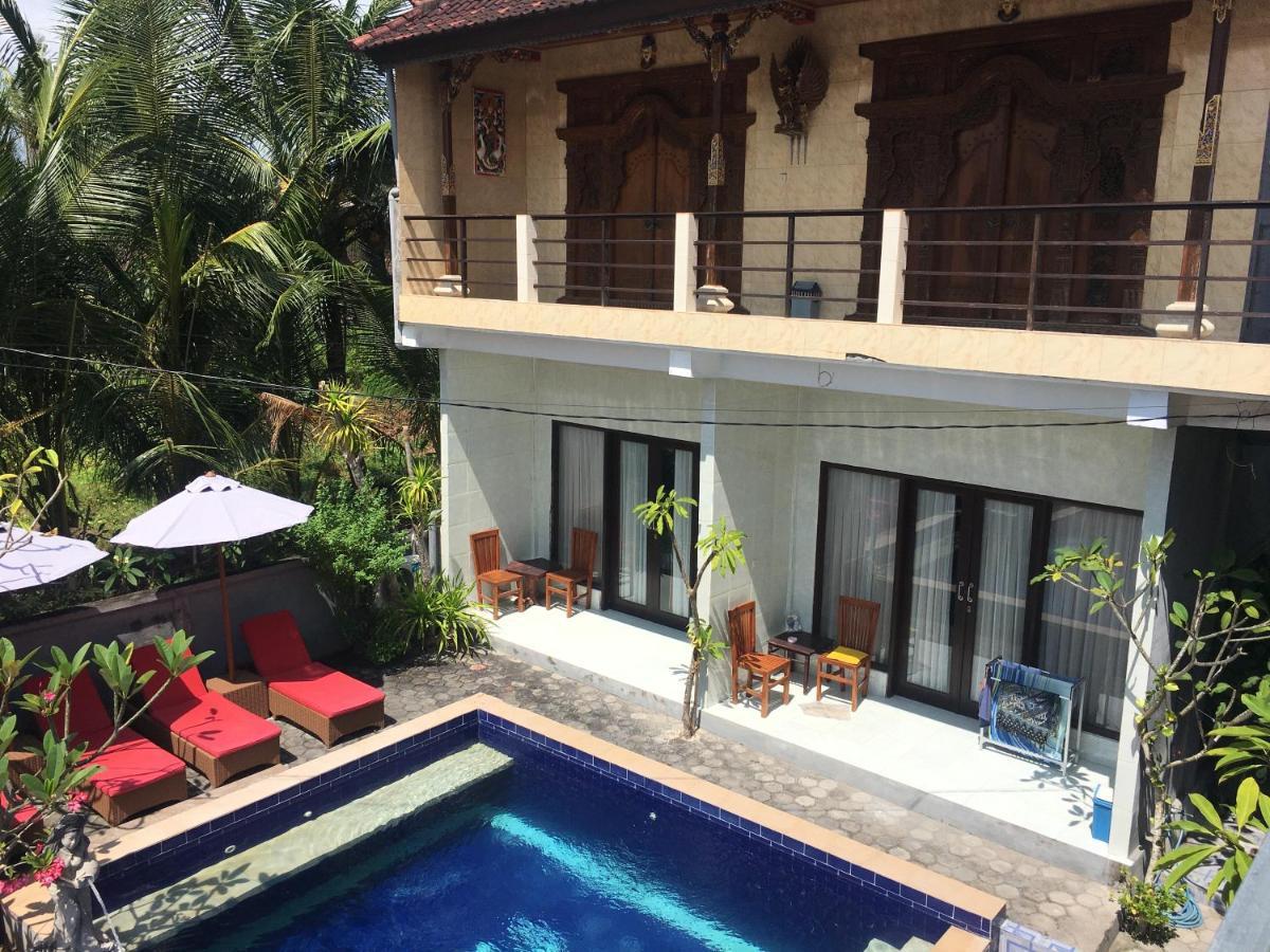 Wahyu Homestay 1 Lembongan Exterior photo