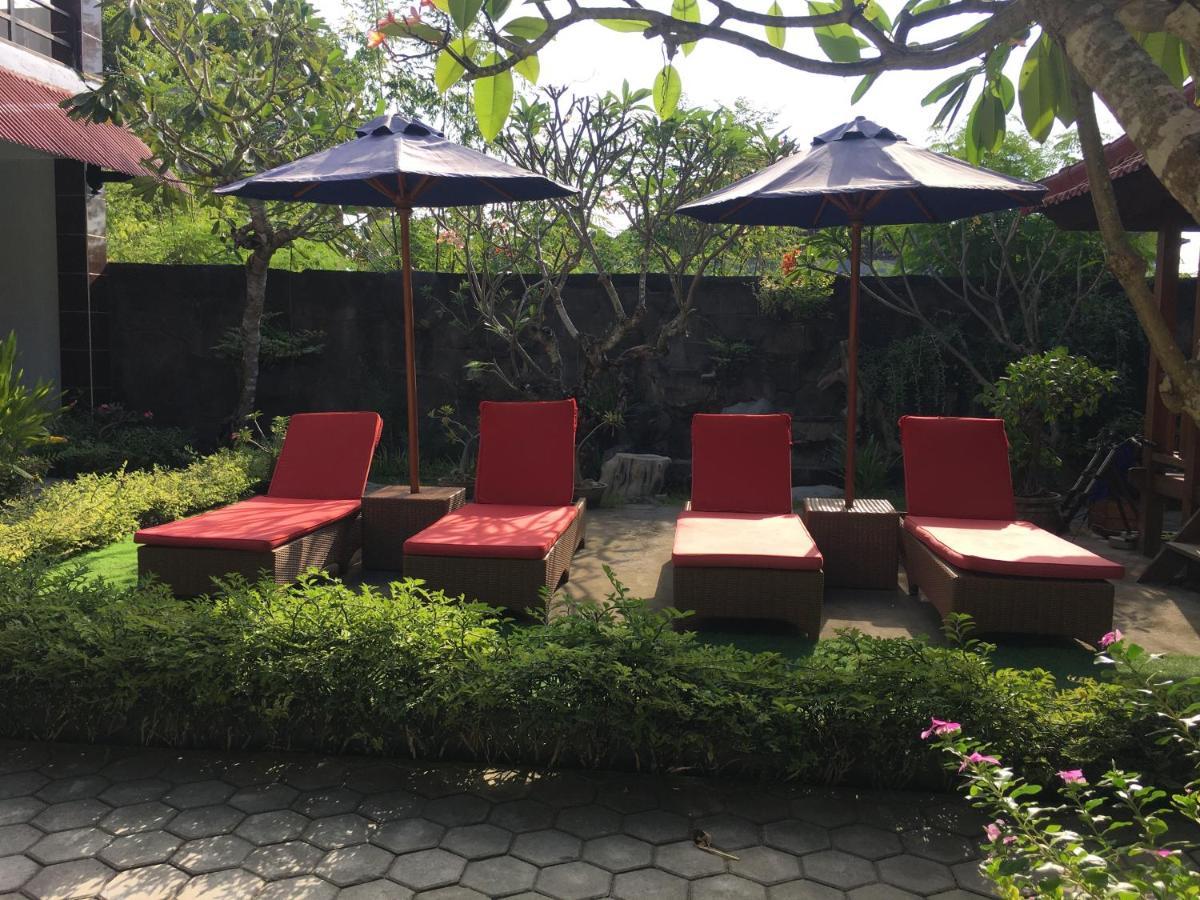 Wahyu Homestay 1 Lembongan Exterior photo
